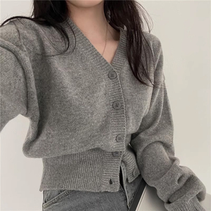 灰色毛衣外套女chic慵懒软糯针织开衫小个子短款收腰黑色长袖上衣