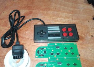 FC游戏机全集成透明手柄 9孔7孔15孔内置5针 红白机NES美版风格