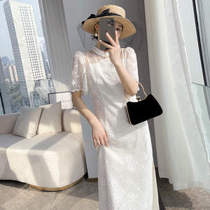 白色新中式国风短袖立领蕾丝连衣裙女2024夏季新款高级感开叉长裙