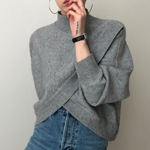 韩国chic小众设计款半高领交叉不规则宽松纯色套头长袖针织毛衣女
