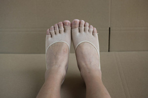 外贸隐形袜纯棉防滑低帮浅口露脚趾五指袜居家也可以穿的女款五指