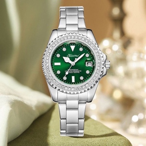 手表女新款女表绿色水鬼小众镶钻皮带夜光日历时尚轻奢防水女腕表