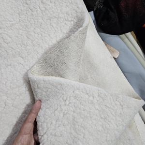 纯白色羊羔毛布料反面麂皮绒秋冬衣服外套玩偶绒布面料1.5米宽