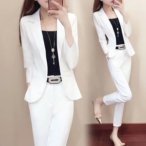春秋季套装小西装套装女2024韩版时尚气质英伦风白色外套两件套