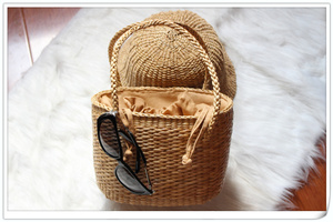 泰国手工草编包 INS手提方盒复古度假沙滩女包 休闲包 纯色编织包