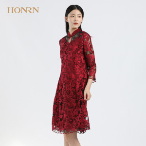 HONRN/红人专柜正品秋季女装立领蕾丝连衣裙商场同款HE33OL349