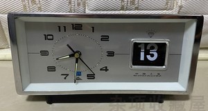 机械老闹钟上海钻石牌自动翻日历上发条闹钟正常走时老物件座钟
