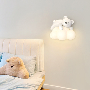 卧室床头壁灯2024年新款主卧灯充电儿童房墙灯创意卡通小熊壁挂灯