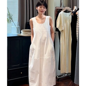 商场撤柜女装高级简约设计感知性通勤白色背心连衣裙子女2024夏季