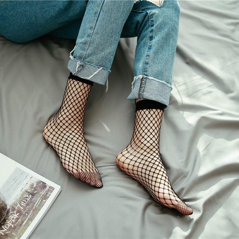 夏天网状丝袜渔网袜小网眼短款袜防勾丝网纱女超细网格鱼网袜黑色