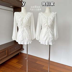 白色泡泡绉天丝套装女夏设计感小众气质长袖上衣短裙