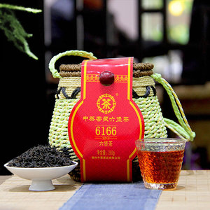 中粮中茶牌六堡茶6166广西梧州陈年窖藏黑茶一级散茶箩筐装250克