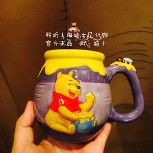 上海迪士尼国内代购小熊维尼蜂蜜罐3D立体马克杯陶瓷杯茶杯喝水杯