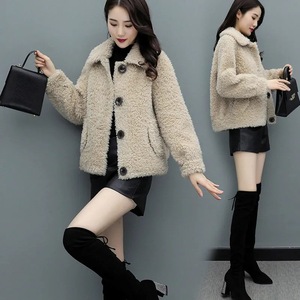 羊羔毛外套女2021新款韩版秋冬加厚加绒羊羔绒短款小个子学生卫衣