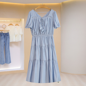 【柯】木耳边修身纯色系带连衣裙2024年新款夏装商场同款女装品牌