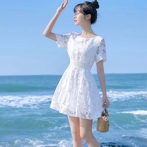 2023夏季新款白色连衣裙女高级设计感小众气质海边度假蕾丝短裙子