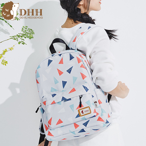 DHH韩版印花双肩包简约学院风旅行背包帆布包女包大包包学生书包
