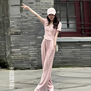 欧货高级粉色休闲运动套装女夏季2024新款时尚洋气减龄短袖阔腿裤