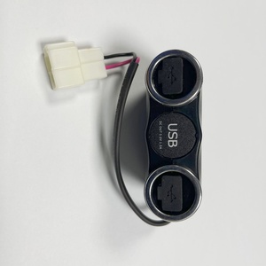 USB充电器适用于大巴客车校车中巴座椅改装车载手机充电器24V