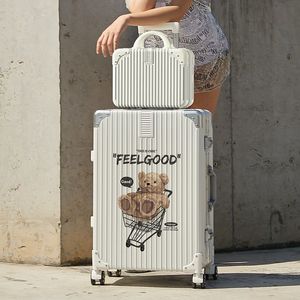 铝框行李箱女可爱卡通小熊24寸新款学生拉杆箱28寸大容量旅行箱男