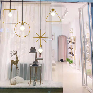a4几何橱窗服装店装饰创意个性超亮金色网红收银台专用灯具吊灯