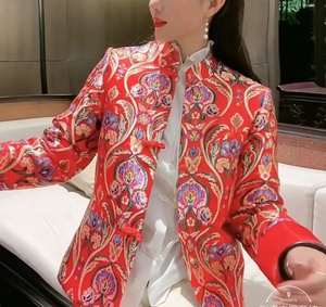 新中式红妆国潮立领女装22新款轻奢国风复古舒适修身显瘦棉衣外套