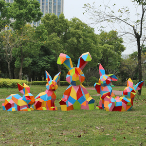 玻璃钢彩绘几何兔子雕塑户外园林景观售楼处小区草坪美陈装饰摆件