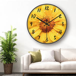 向日葵主题挂钟跨境热销创意塑料圆形静音钟花朵数字壁钟客厅装饰