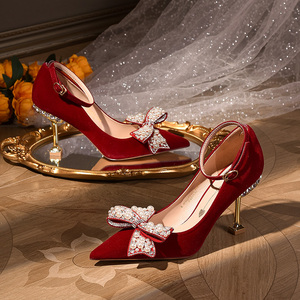 水钻婚鞋女秀禾服婚纱两穿2024年新款中式新娘鞋红色高跟鞋不累脚