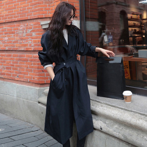 秋季新款时髦韩版chic复古赫本小黑裙别致高级感薄款风衣式连衣裙