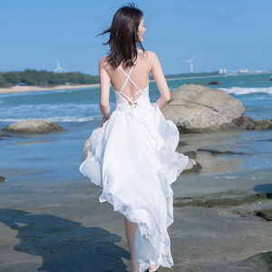 吊带裙露背连衣裙夏季雪纺长裙白色燕尾裙仙女超仙沙滩裙海边度假