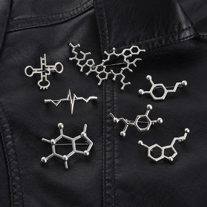 简约DNA化学分子合金胸针情侣心跳分子式别针外套笔袋装饰配饰