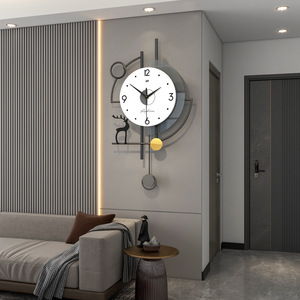 新款装饰时钟挂墙时尚创意钟表客厅现代简约家用餐厅网红挂钟