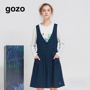 【GOZO】2018女夏季新款显瘦背带休闲连衣裙时尚显瘦裙吊带裙