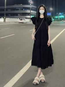 大码胖MM法式长裙2024新款夏季赫本风飞飞袖黑色高端气质连衣裙子