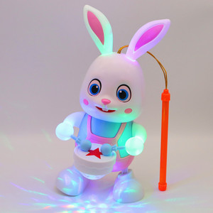 元宵节儿童手提灯笼发光音乐电动打鼓兔子玩具卡通花灯新年送礼物