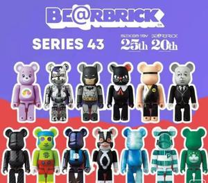正版现货日本BE@RBRICK积木熊暴力熊Bearbrick 43代100％盲盒潮玩