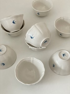 日式复古ins浮雕手绘釉下彩燕子米饭碗家用陶瓷碗水果沙拉甜品碗
