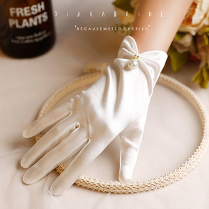 白色手套复古赫本风优雅珍珠礼服高级新娘婚礼主婚纱结婚配饰缎面