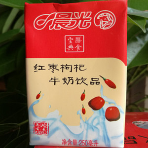 免邮新货8盒散装晨光红枣枸杞风味牛奶250毫升全脂早餐奶甜奶饮品