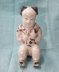 包老磁州窑明代白釉褐彩人物瓷塑像铁锈花摆件童子像古董古玩瓷器