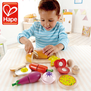 德国Hape美食家料理幼儿园早教厨房仿真食物套儿童切切乐木制玩具