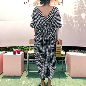 2018夏新款韩版不规则复古格子连衣裙女中长款超仙V领露背长裙子