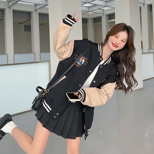 黑色可盐可甜小个子棒球服女春天2024新款韩版复古学院风情侣外套