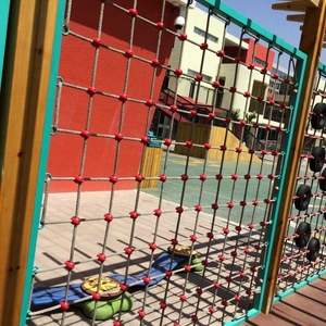 户外攀爬网幼儿园拓展训练儿童网尼龙绳网游乐园攀岩设施体育围网