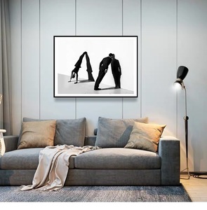 北欧风格黑白摄影人物装饰画芯打印现代简约冷淡风玄关客厅挂画心