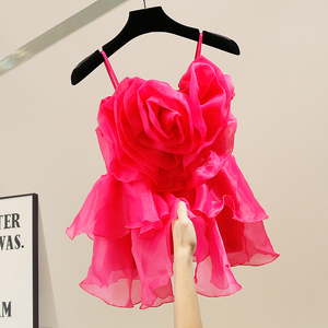 新款时尚重工立体花朵装饰小仙女衬衫设计感性感吊带荷叶边上衣潮