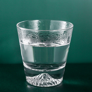 日式富士山杯樱花杯创意威士忌酒杯日本雪山杯家用玻璃冷饮品杯子