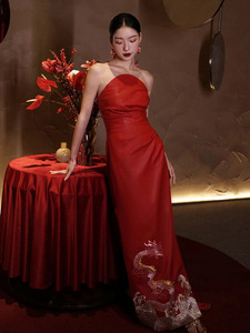 新中式民国风红色抹胸连衣裙女春款新娘敬酒服伴娘结婚晨袍礼服