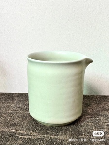 日本作器 土井善男 作 绿白釉片口-分享壶-公道杯